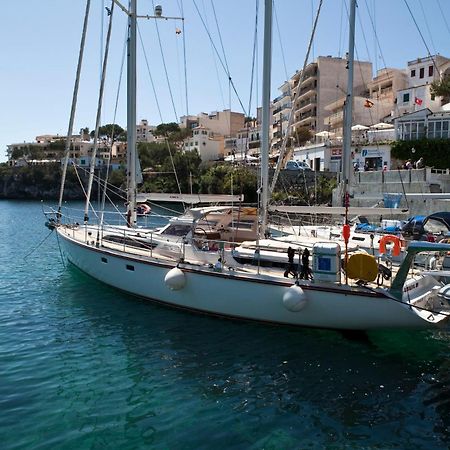 Apartamentos Llevant Cala Figuera  Buitenkant foto