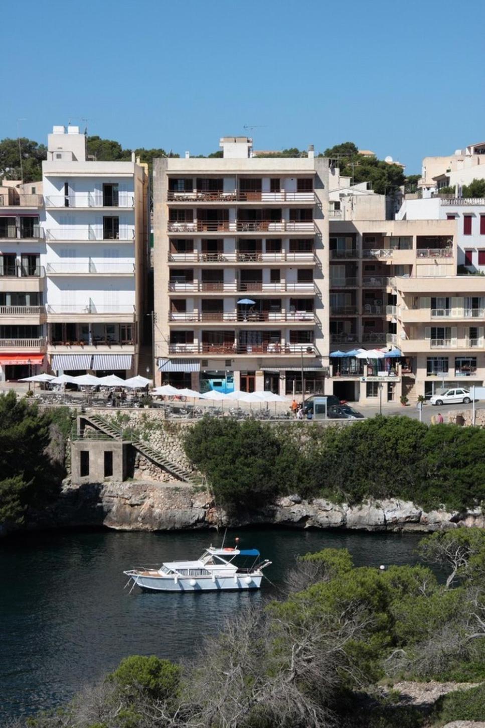 Apartamentos Llevant Cala Figuera  Buitenkant foto