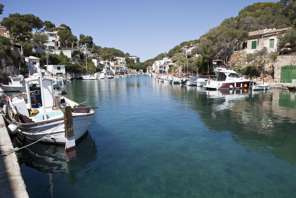 Apartamentos Llevant Cala Figuera  Buitenkant foto